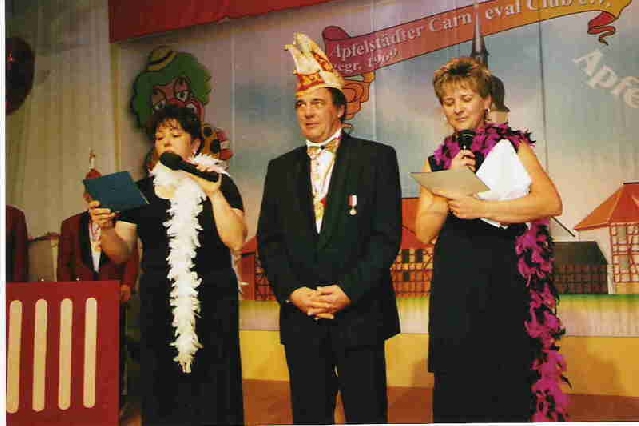 praesident02.jpg