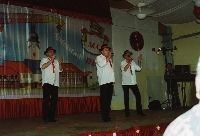 028 Partysaenger.jpg